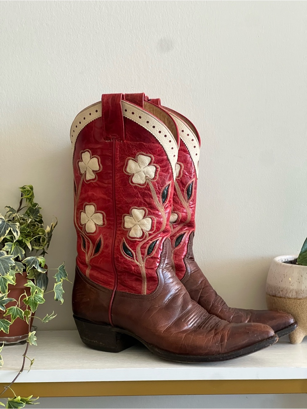 Larry Mahan Vintage Red and Brown Floral Western Boots - Classic Cowgirl Style